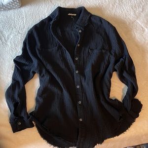 La Miel distressed black button down